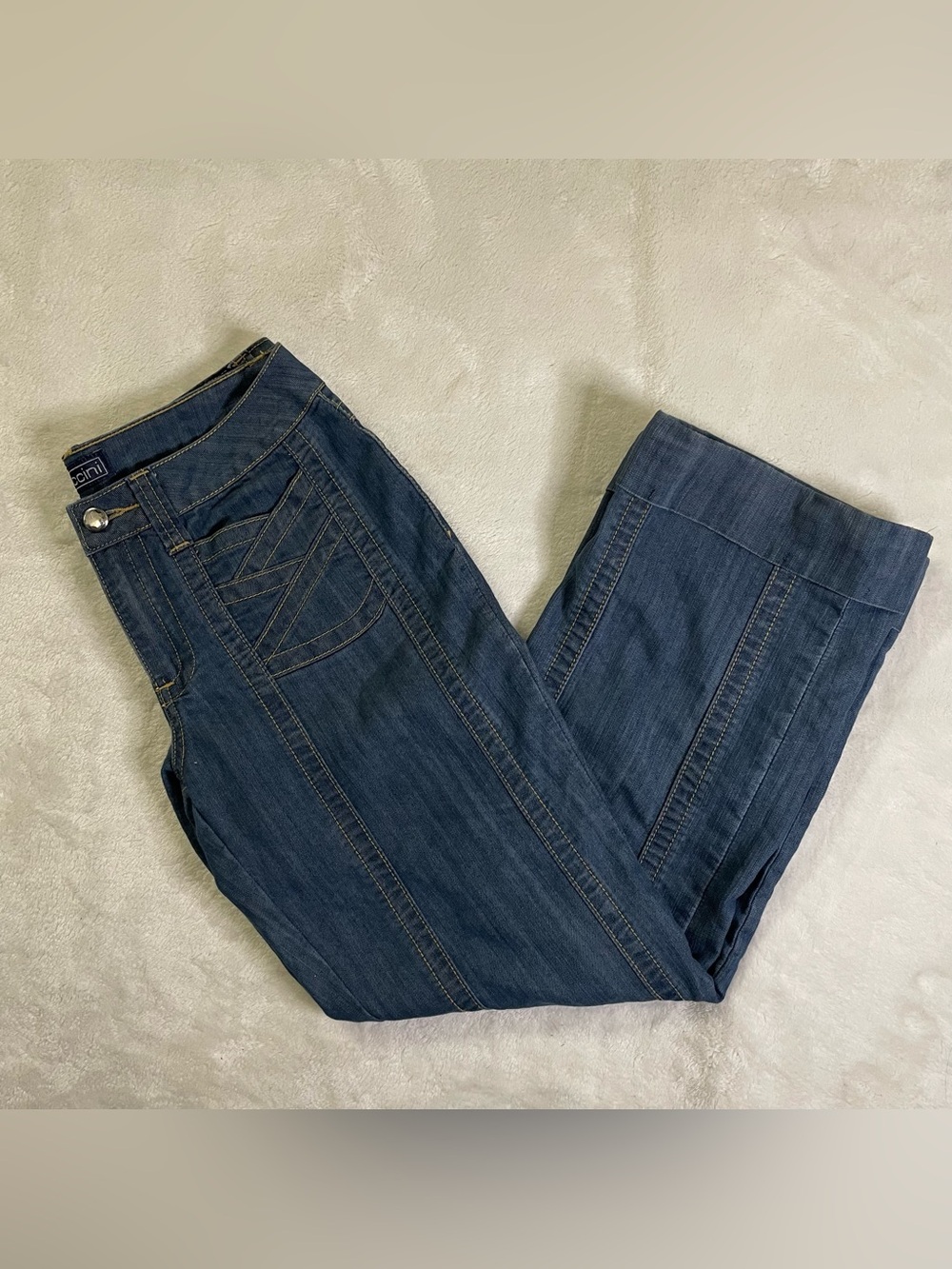 Baccini Low Rise Cropped Jeans size 6